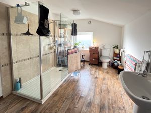 Photo 10- click for photo gallery